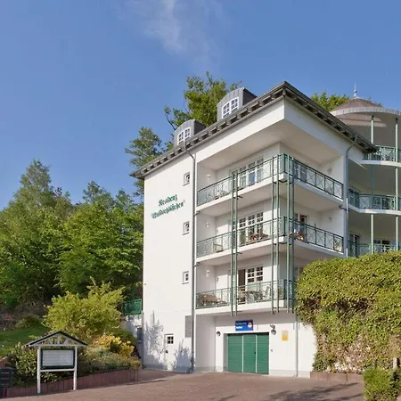 Waldschlosschen 7 *